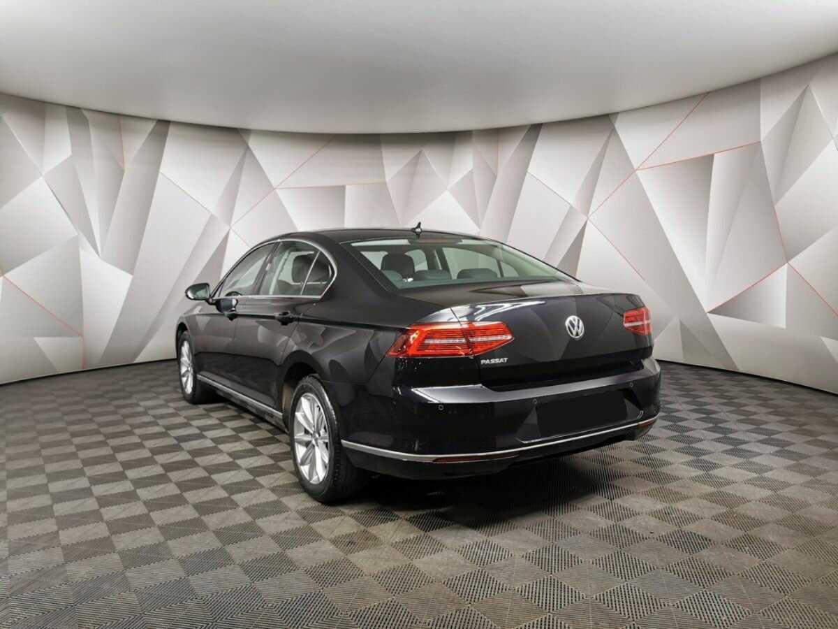 Volkswagen Passat б/у, 2019, Роботизированная. Фото: #3