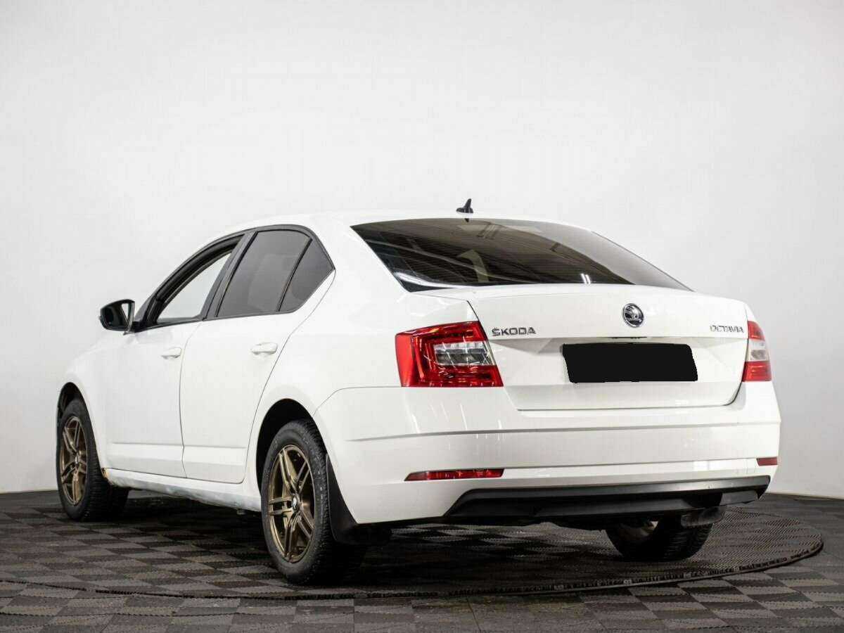 Skoda Octavia б/у, 2017, Автоматическая. Фото: #3
