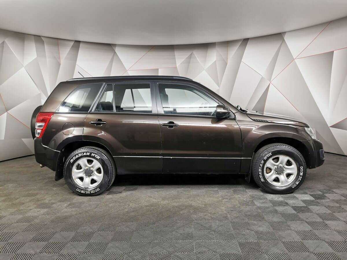 Suzuki Grand Vitara б/у, 2013, Автоматическая. Фото: #5