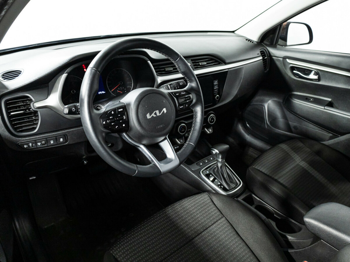 Kia Rio б/у, 2021, Автоматическая. Фото: #10