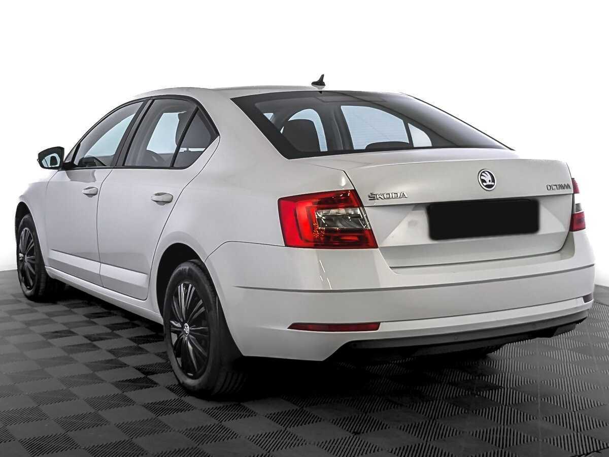 Skoda Octavia б/у, 2018, Автоматическая. Фото: #6