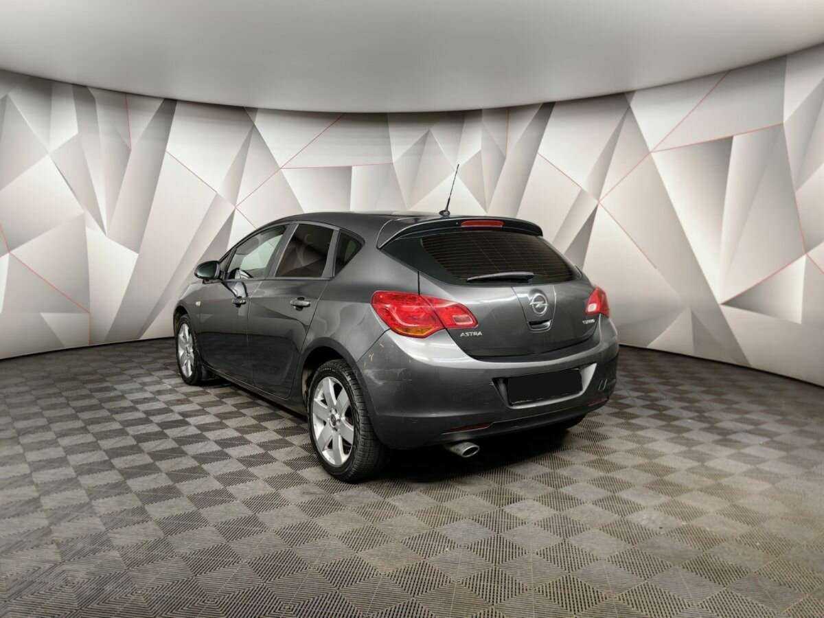 Opel Astra б/у, 2012, Автоматическая. Фото: #3