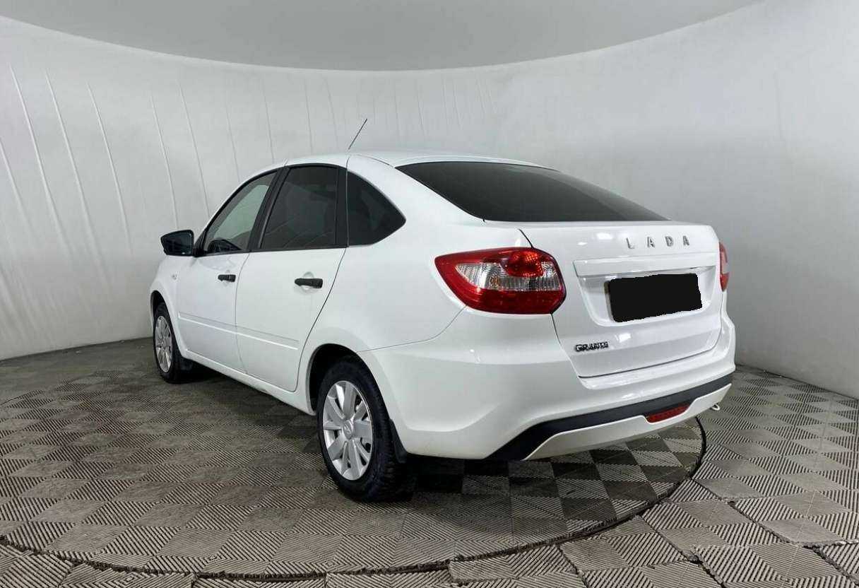 Lada (ВАЗ) Granta б/у, 2019, Механическая. Фото: #6