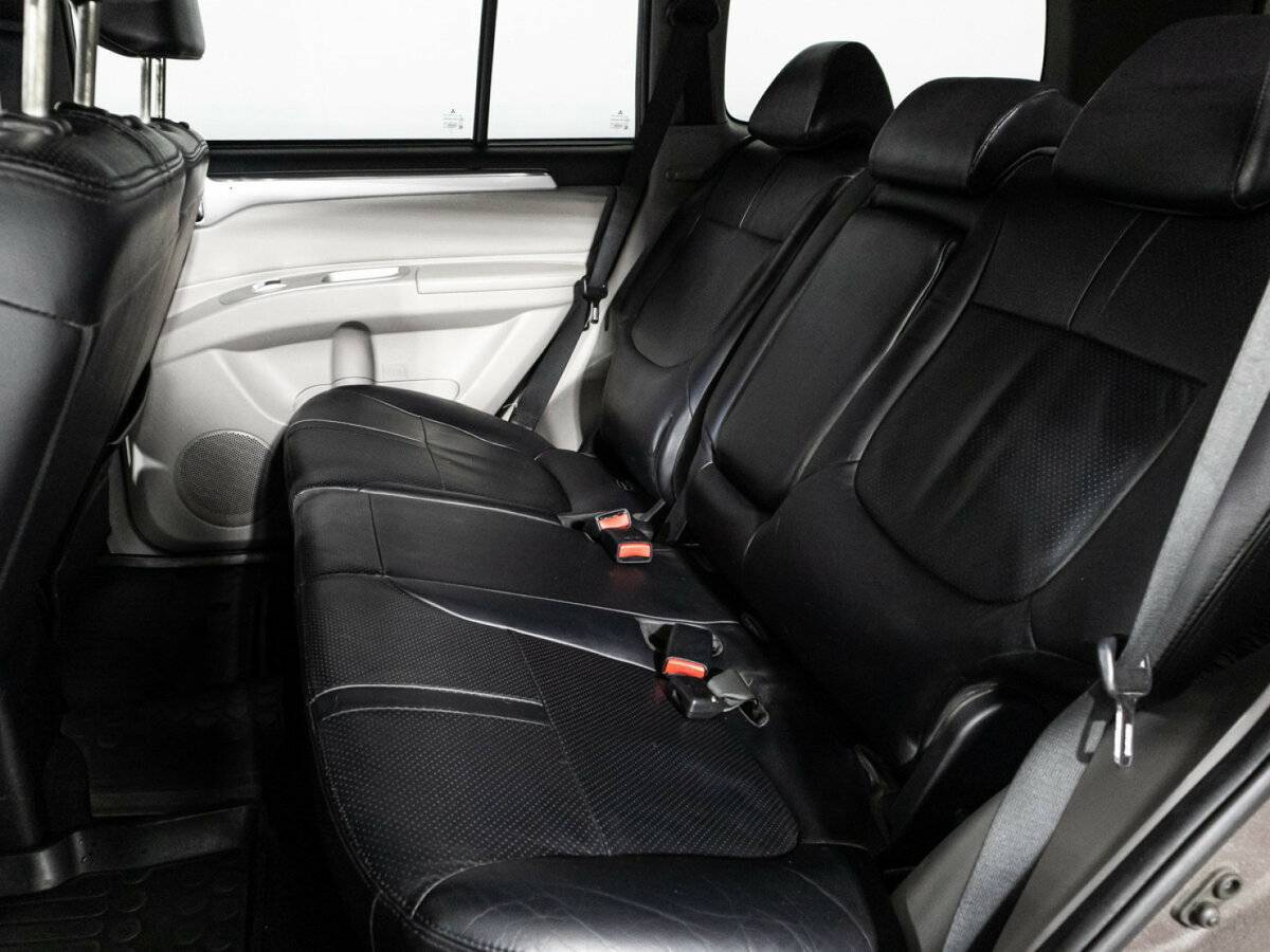 Mitsubishi Pajero Sport б/у, 2012, Автоматическая. Фото: #9