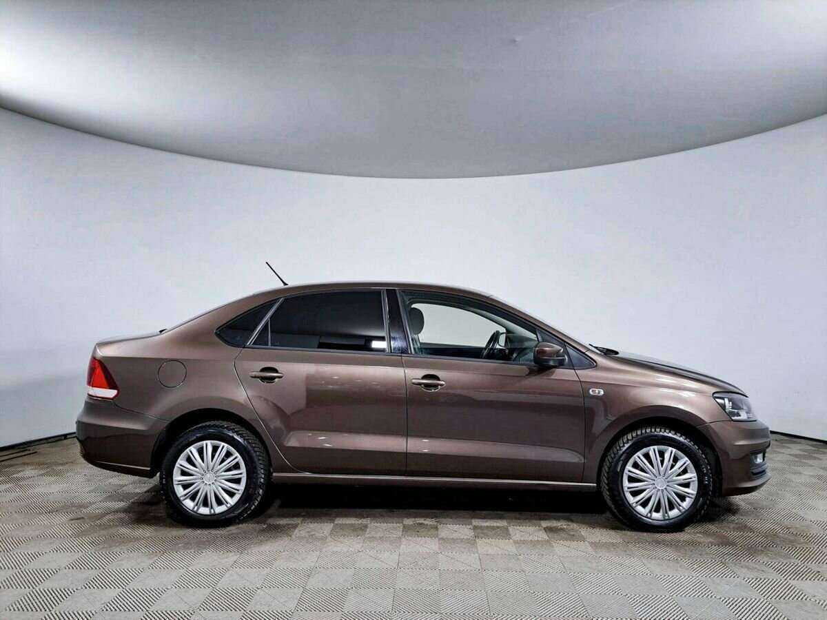Volkswagen Polo б/у, 2016, Автоматическая. Фото: #3