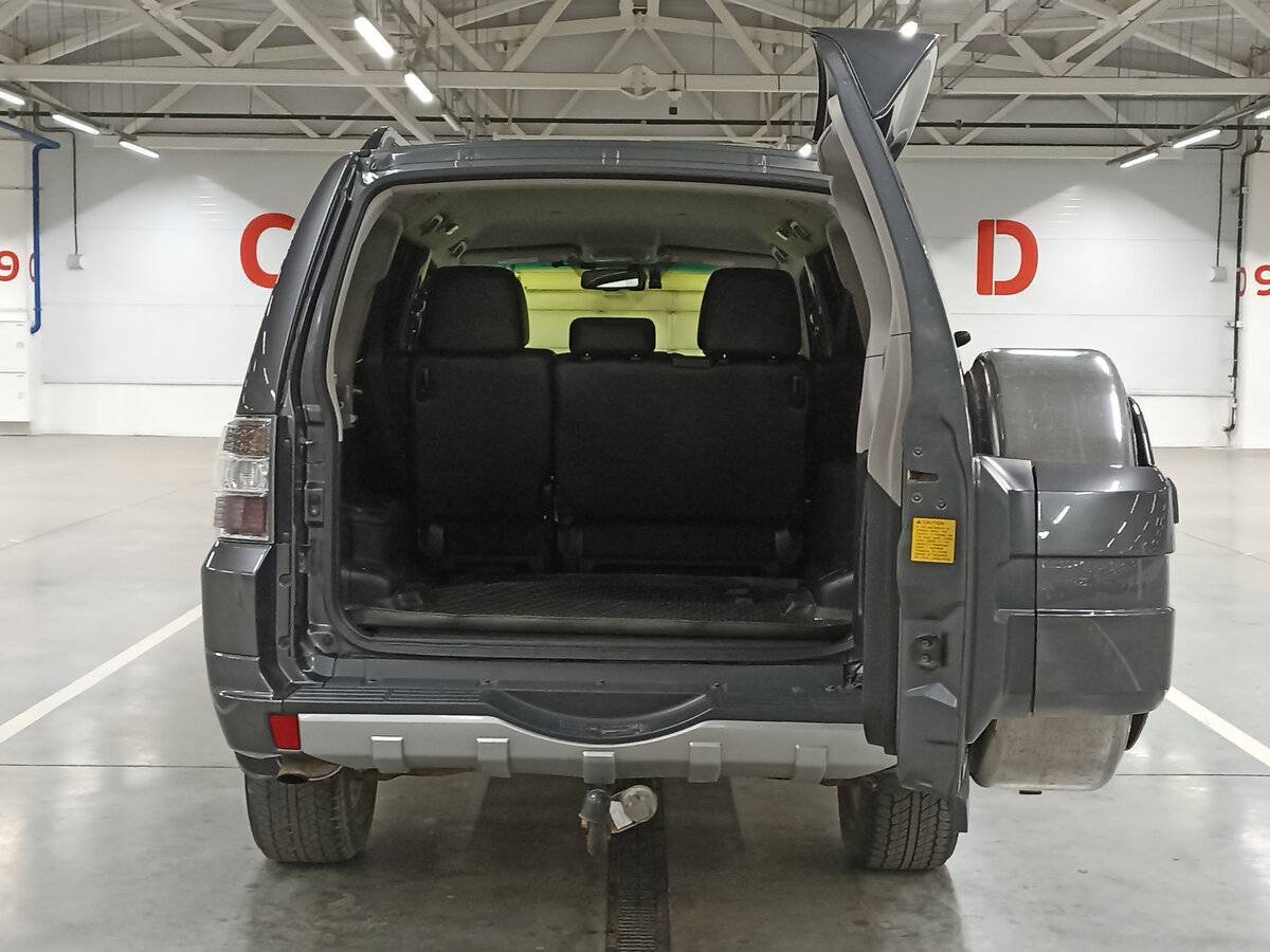 Mitsubishi Pajero б/у, 2012, Автоматическая. Фото: #9