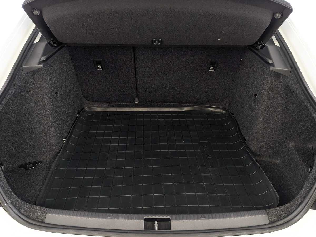 Skoda Octavia б/у, 2019, Автоматическая. Фото: #9