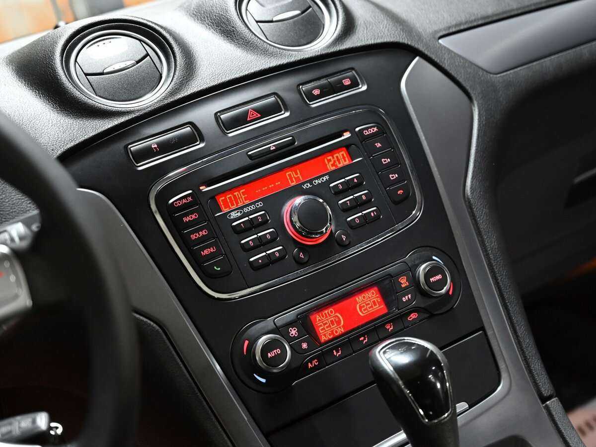 Ford Mondeo б/у, 2012, Автоматическая. Фото: #7