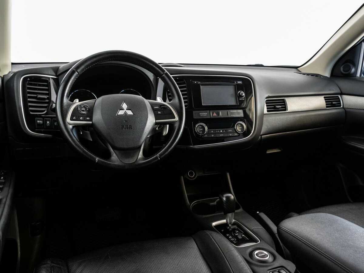 Mitsubishi Outlander б/у, 2012, Вариатор. Фото: #8