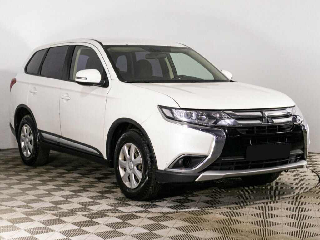 Mitsubishi Outlander б/у, 2018, Вариатор. Фото: #2