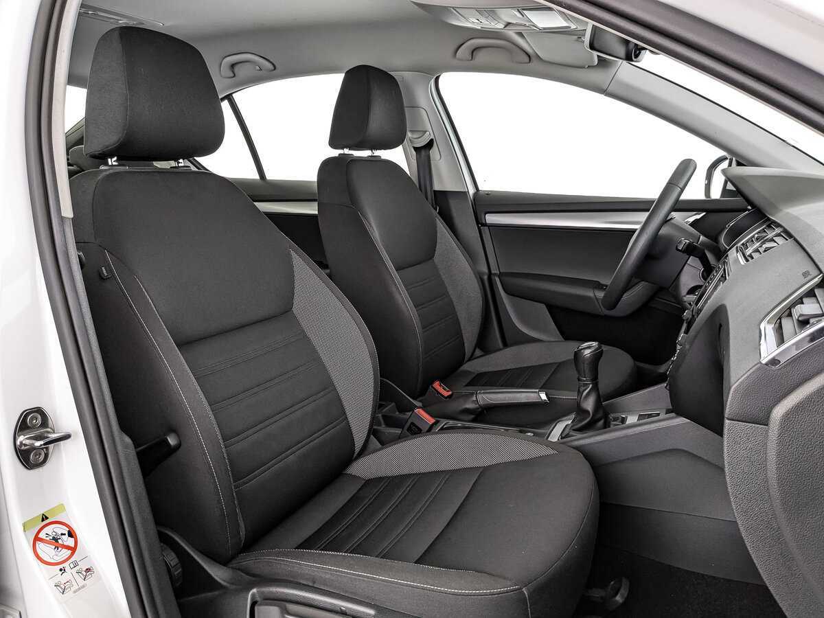 Skoda Octavia б/у, 2017, Механическая. Фото: #21