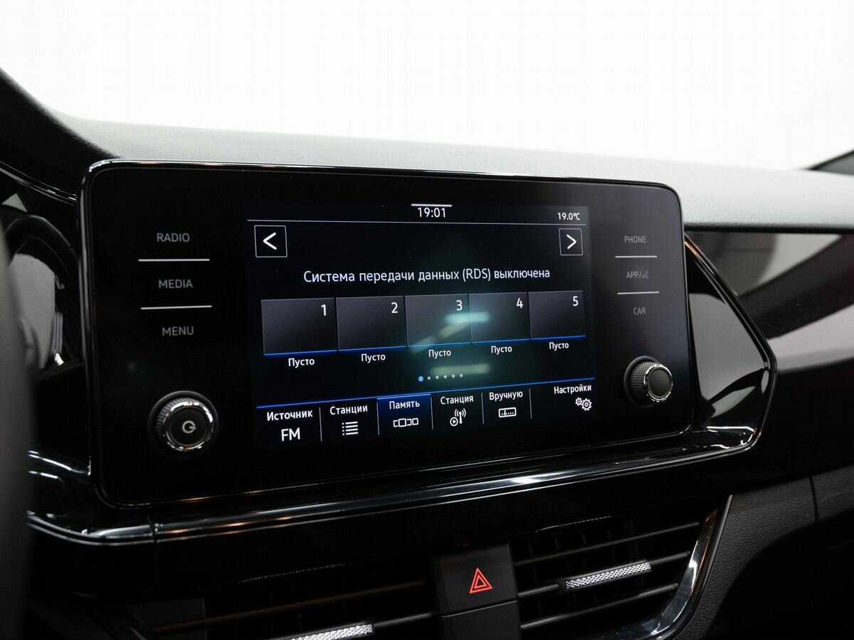 Volkswagen Polo б/у, 2021, Роботизированная. Фото: #16