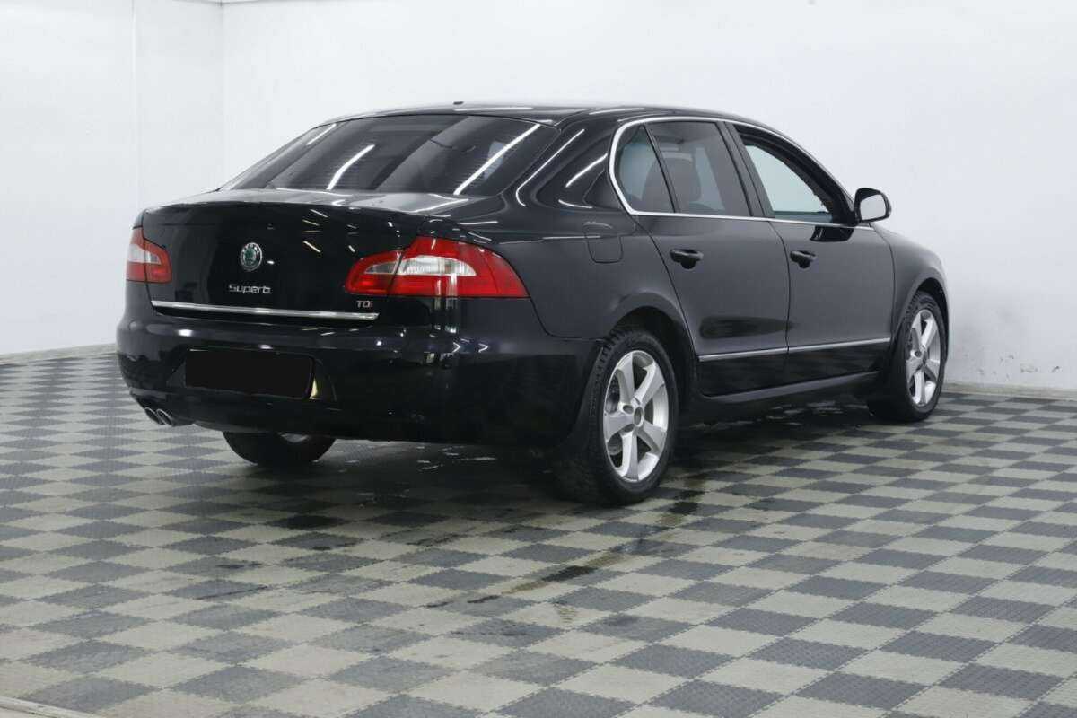 Skoda Superb б/у, 2013, Роботизированная. Фото: #2