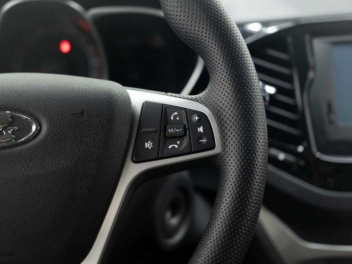 Lada (ВАЗ) Vesta б/у, 2019, Роботизированная. Фото: #17