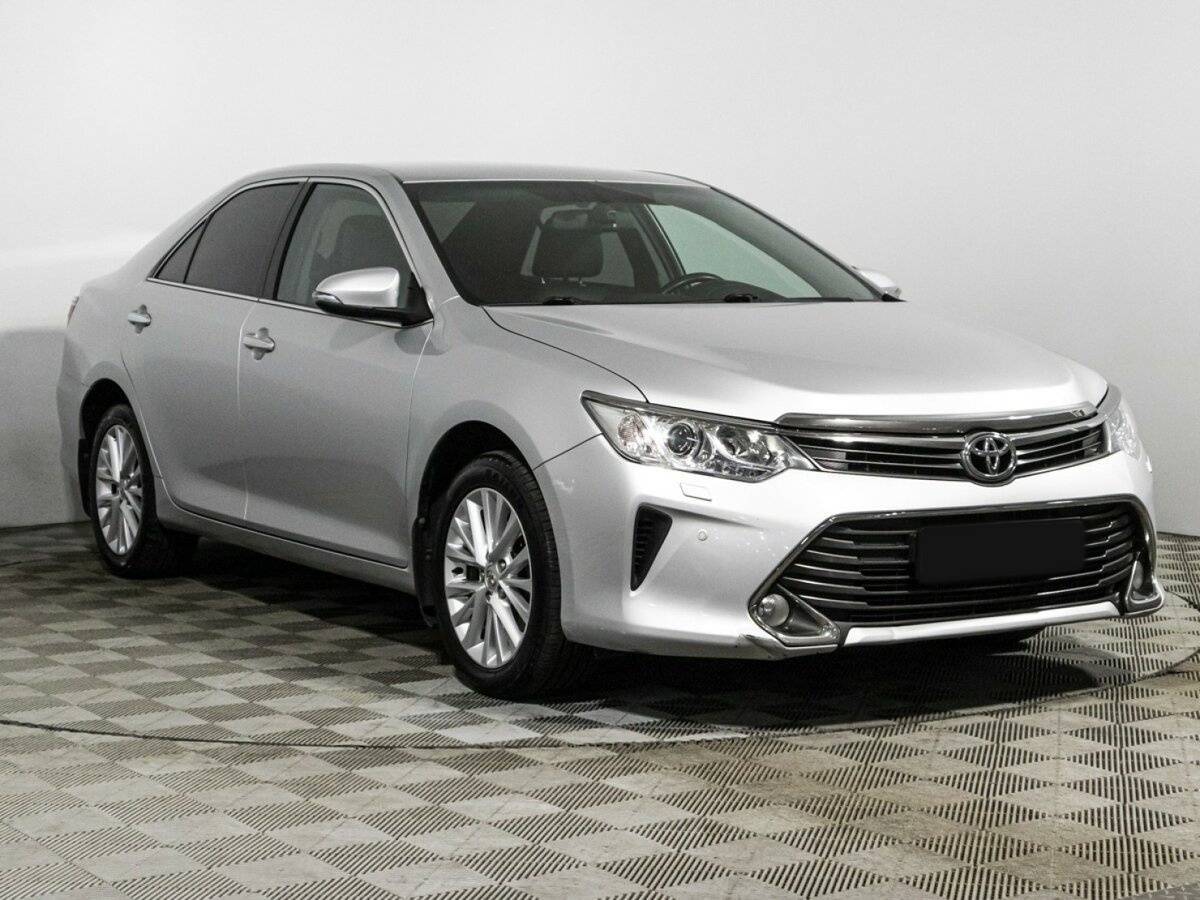 Toyota Camry б/у, 2015, Автоматическая. Фото: #2