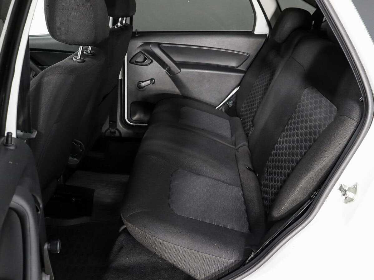 Lada (ВАЗ) Granta б/у, 2019, Механическая. Фото: #9