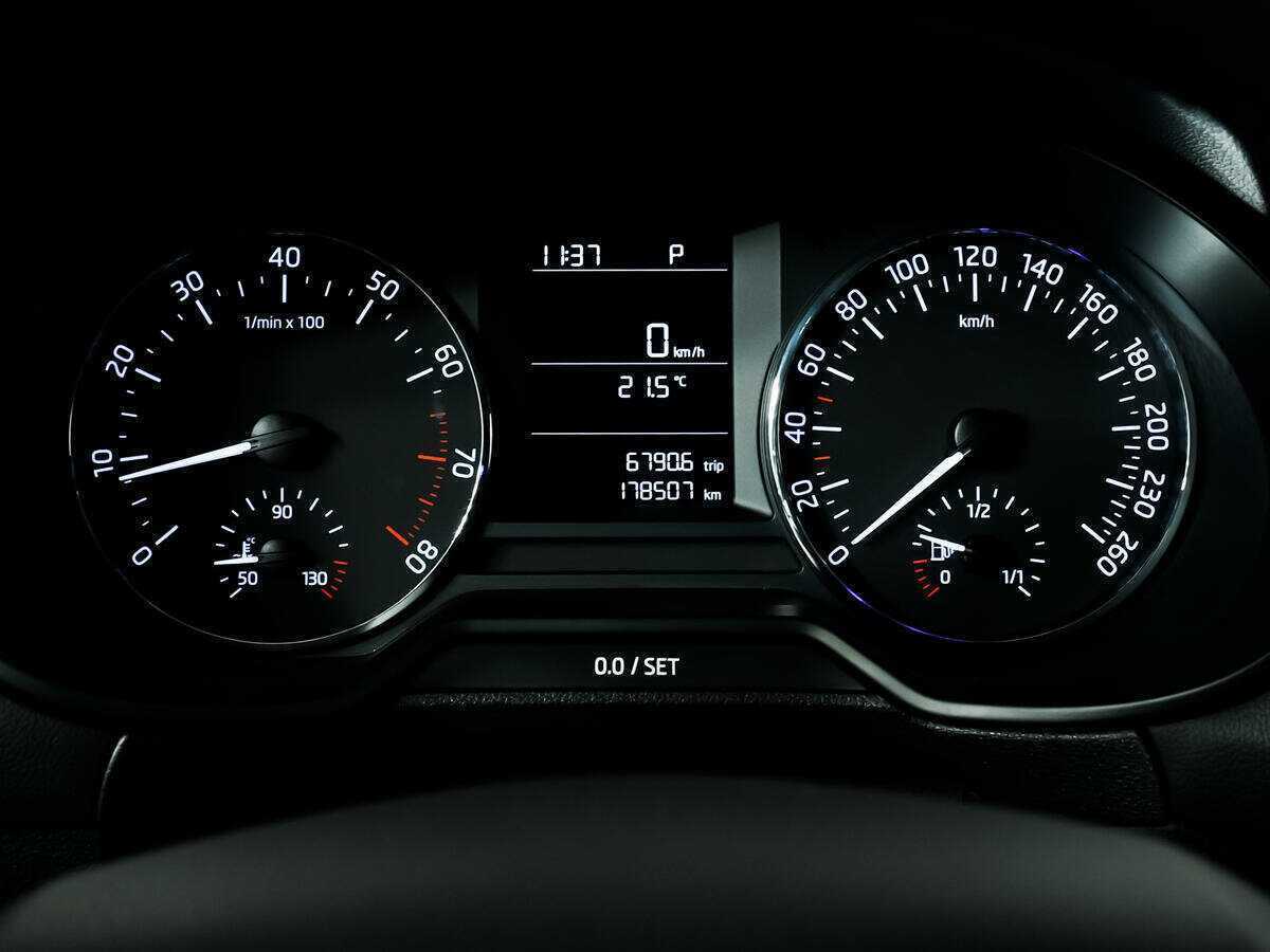 Skoda Octavia б/у, 2014, Роботизированная. Фото: #9