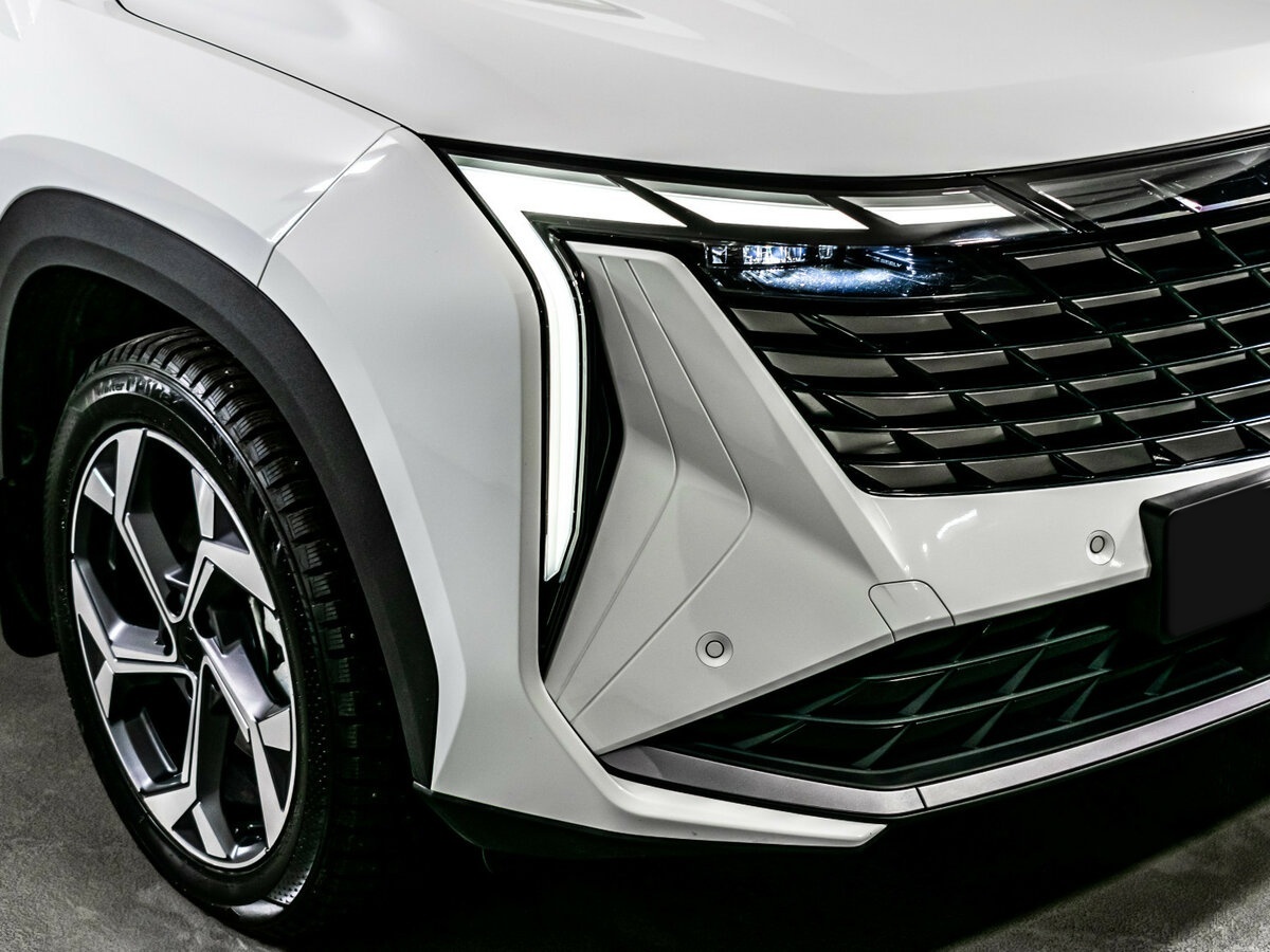 Geely Atlas б/у, 2024, Автоматическая. Фото: #19