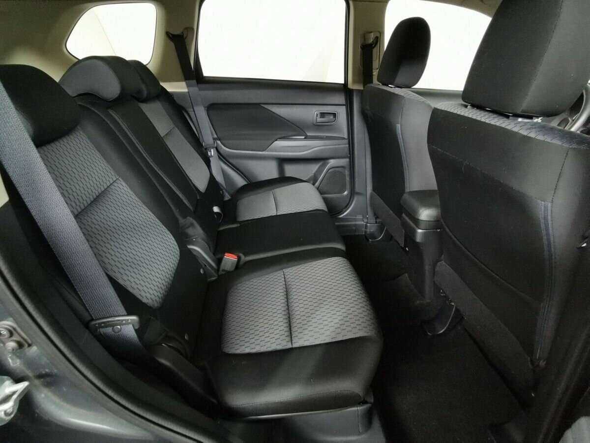 Mitsubishi Outlander б/у, 2014, Вариатор. Фото: #11