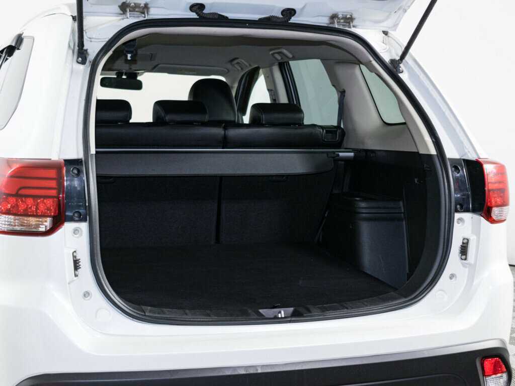 Mitsubishi Outlander б/у, 2015, Вариатор. Фото: #6