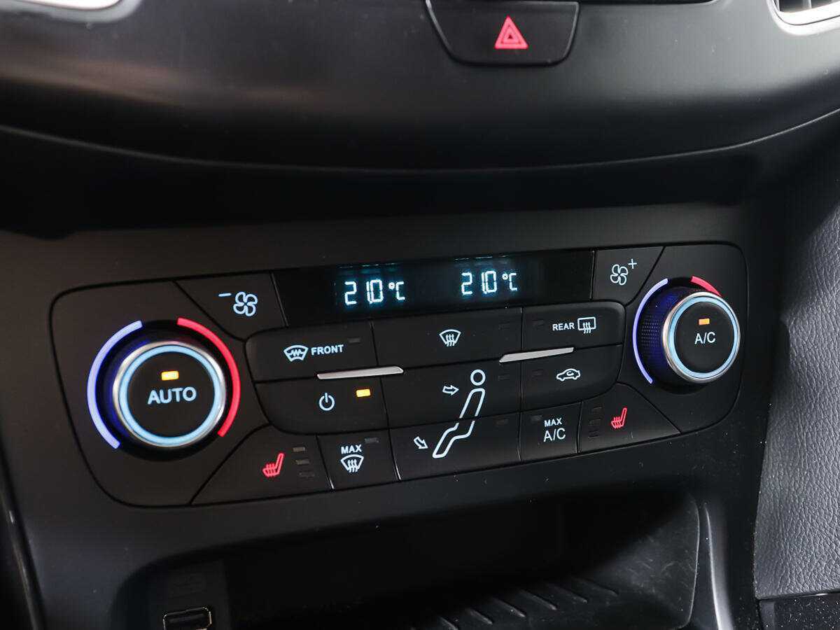 Ford Focus б/у, 2015, Автоматическая. Фото: #20