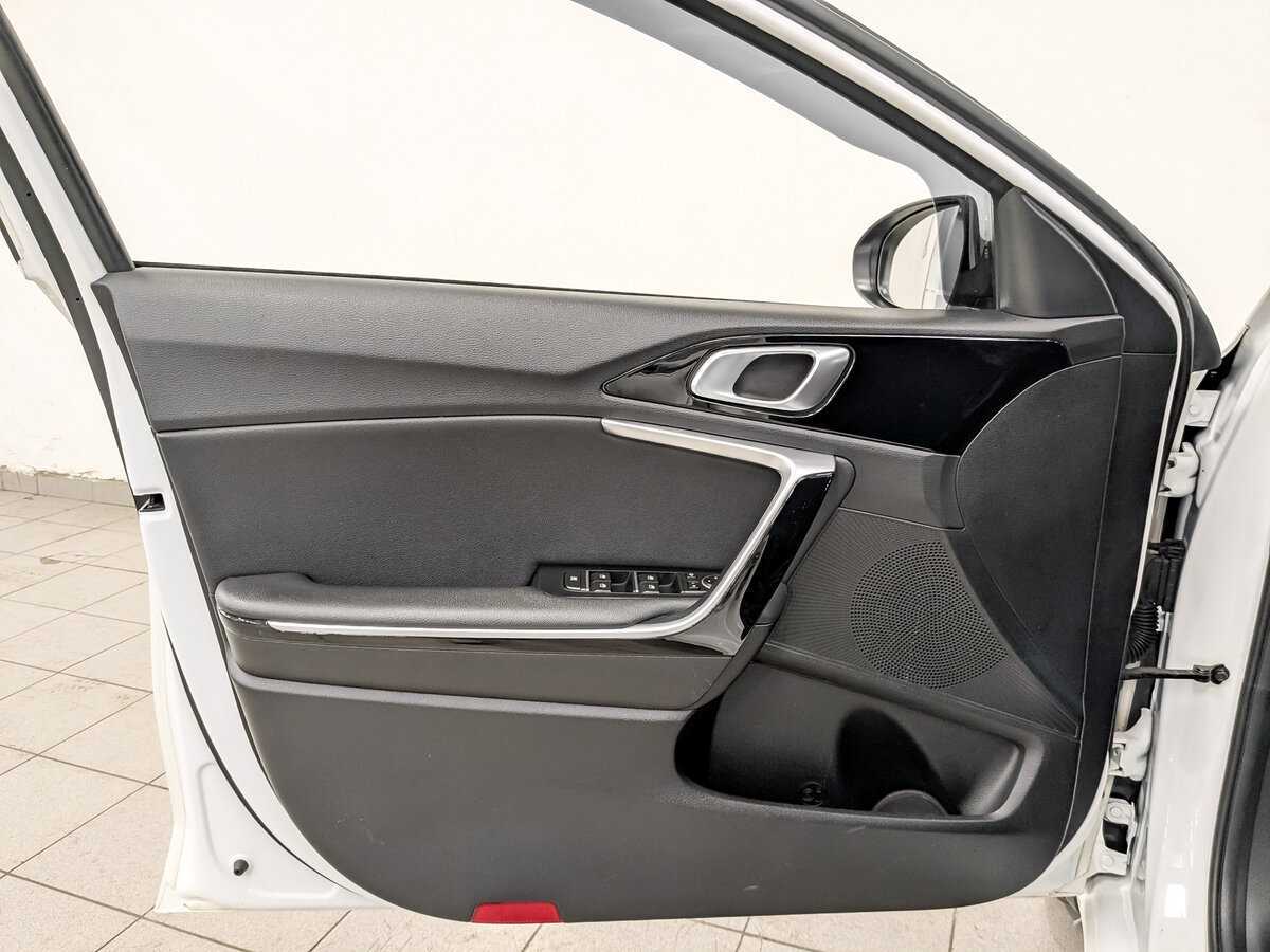 Kia Ceed б/у, 2020, Автоматическая. Фото: #17