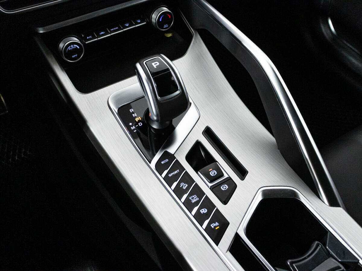 Geely Coolray б/у, 2021, Роботизированная. Фото: #16