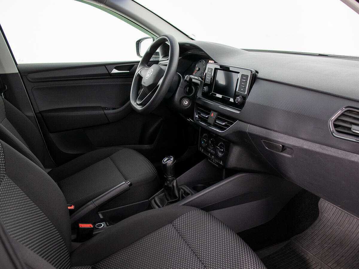 Volkswagen Polo б/у, 2020, Механическая. Фото: #8