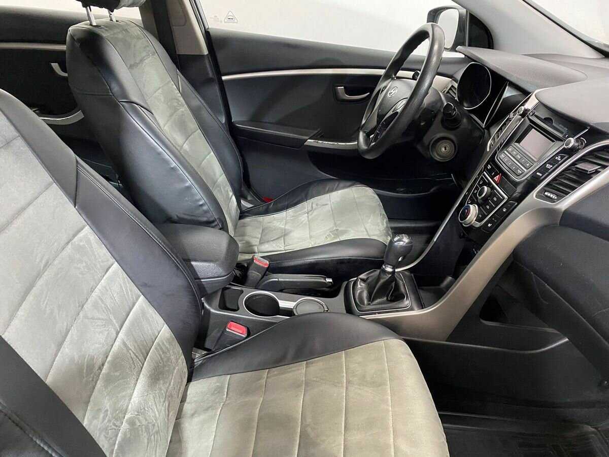 Hyundai i30 б/у, 2013, Механическая. Фото: #8