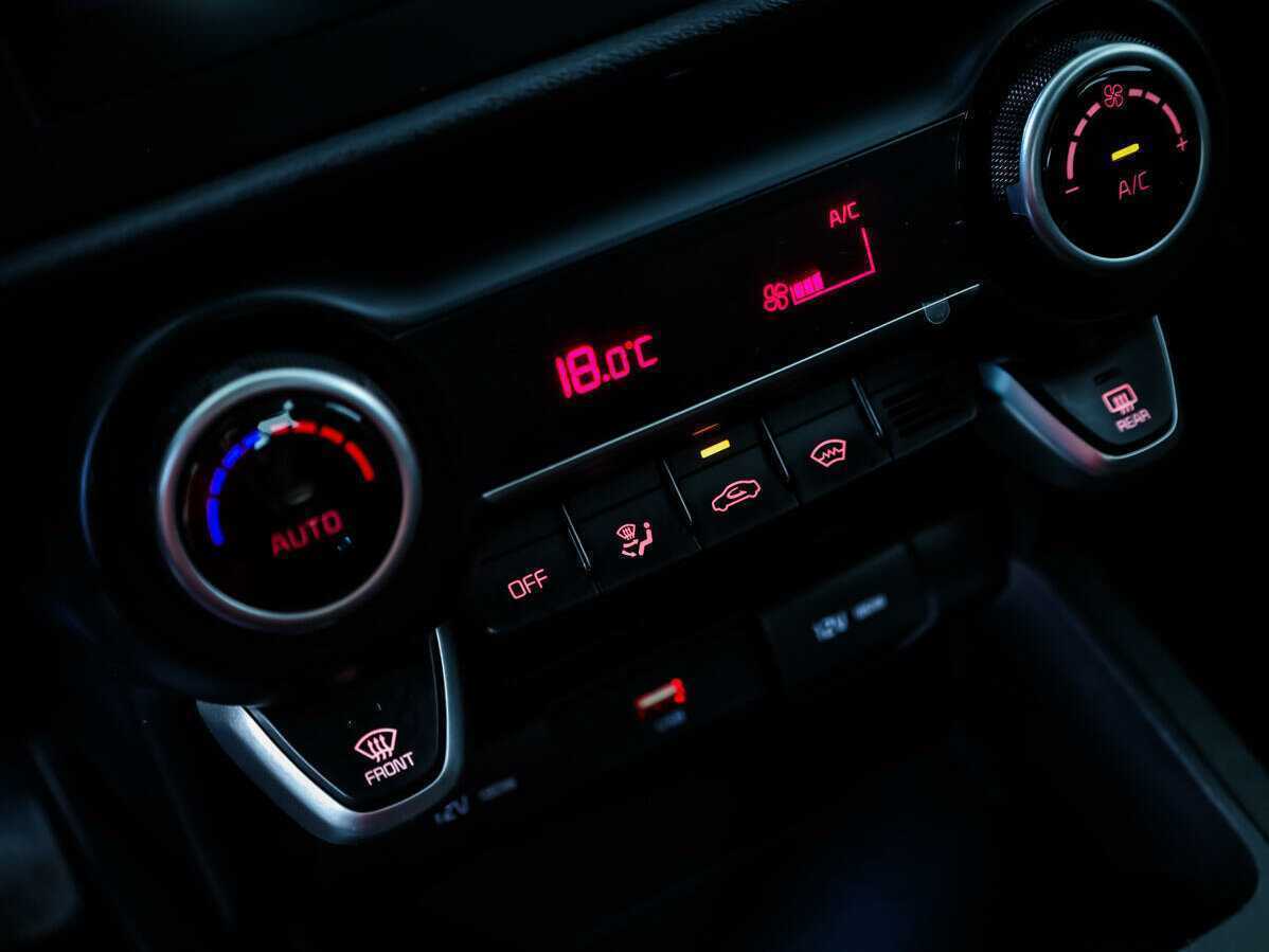 Kia Rio б/у, 2021, Автоматическая. Фото: #13