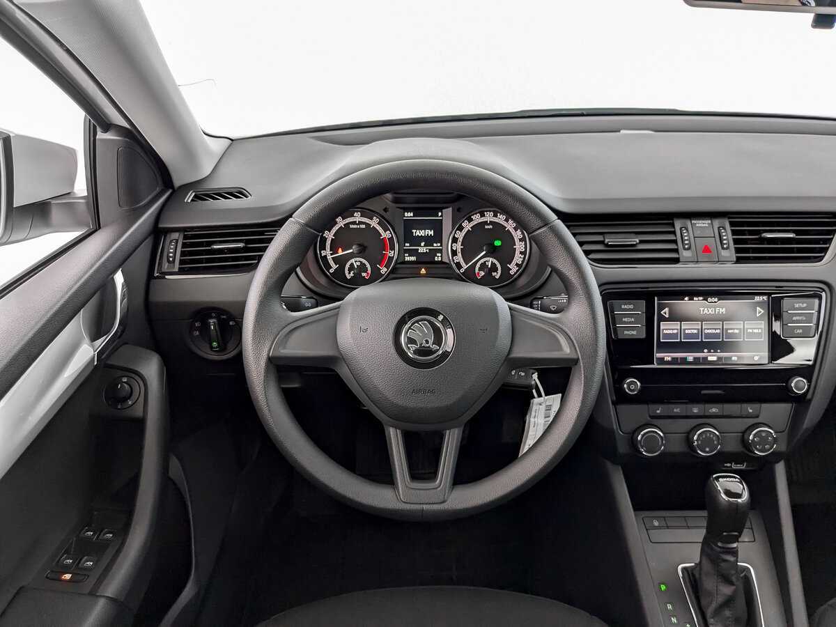 Skoda Octavia б/у, 2020, Автоматическая. Фото: #16