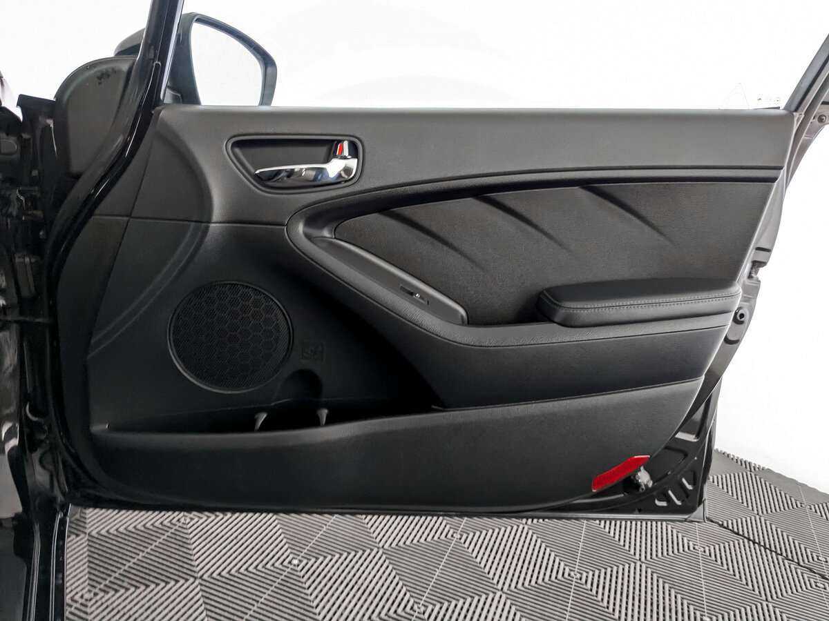 Kia Cerato б/у, 2015, Автоматическая. Фото: #19