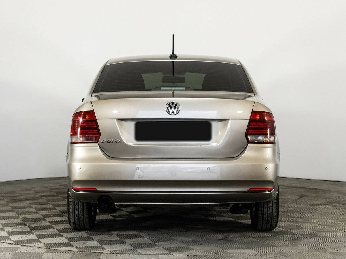 Volkswagen Polo б/у, 2017, Автоматическая. Фото: #4