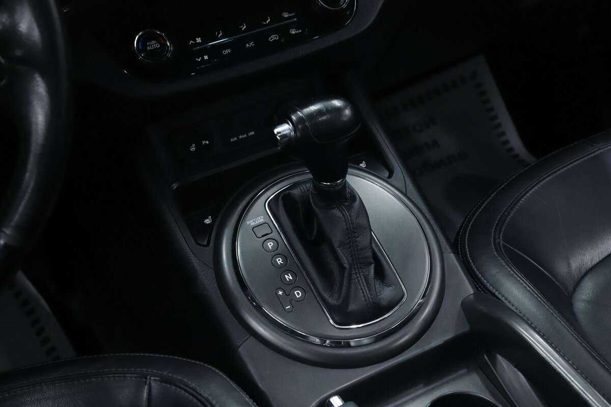 Kia Sportage б/у, 2013, Автоматическая. Фото: #15