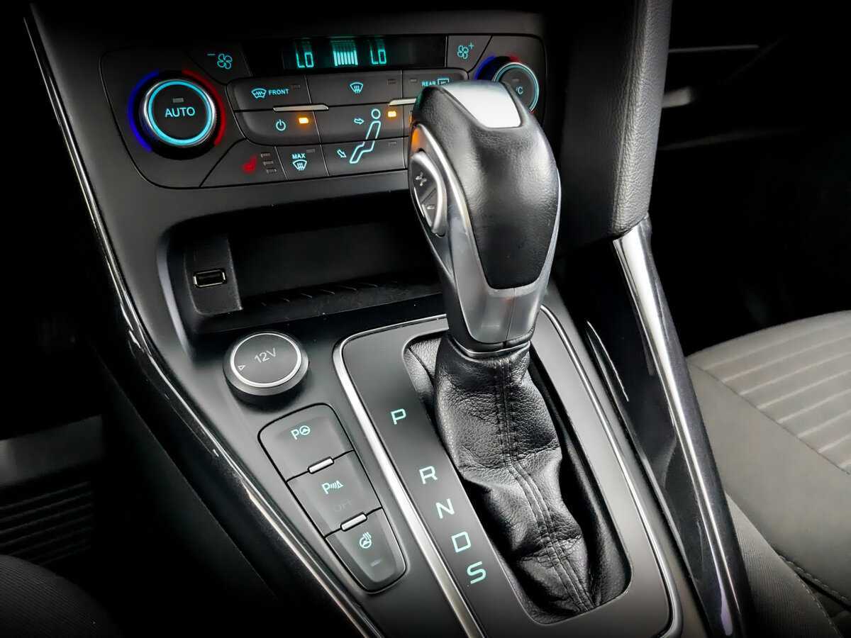 Ford Focus б/у, 2018, Автоматическая. Фото: #18