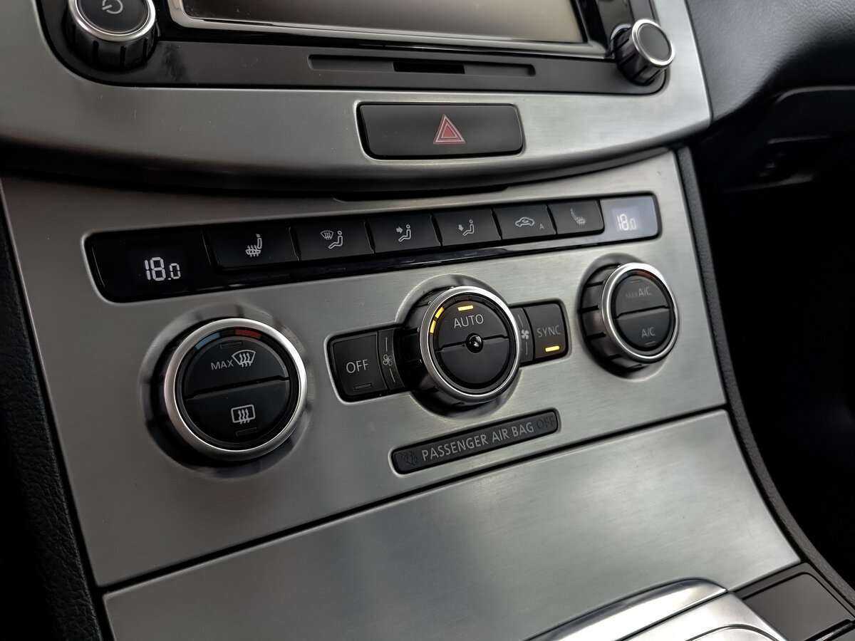 Volkswagen Passat CC б/у, 2013, Роботизированная. Фото: #23