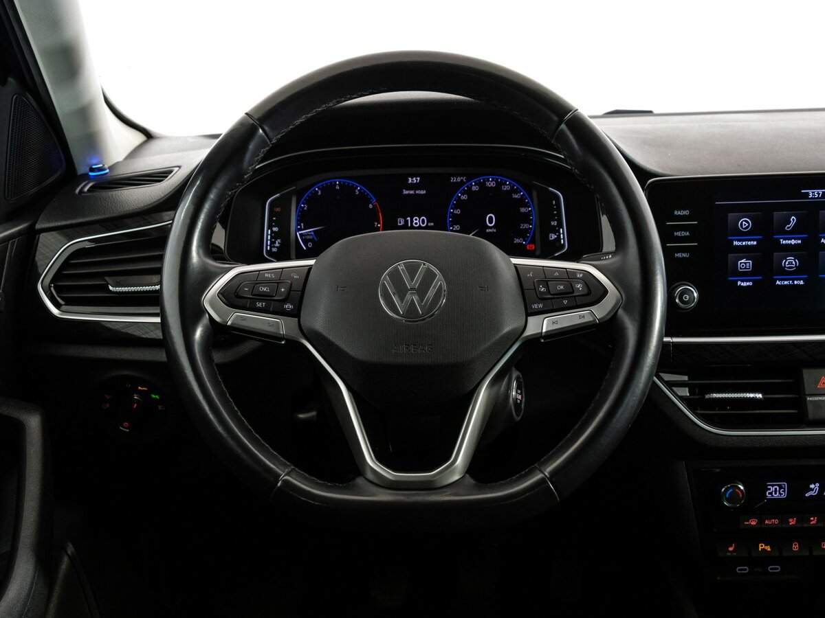 Volkswagen Polo б/у, 2021, Механическая. Фото: #9