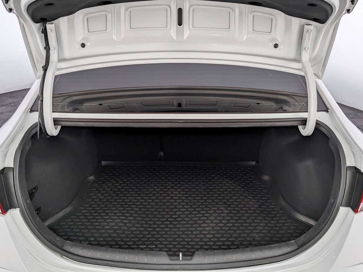 Hyundai Solaris б/у, 2021, Механическая. Фото: #8