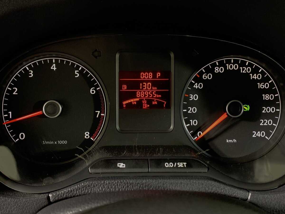 Volkswagen Polo б/у, 2013, Автоматическая. Фото: #13