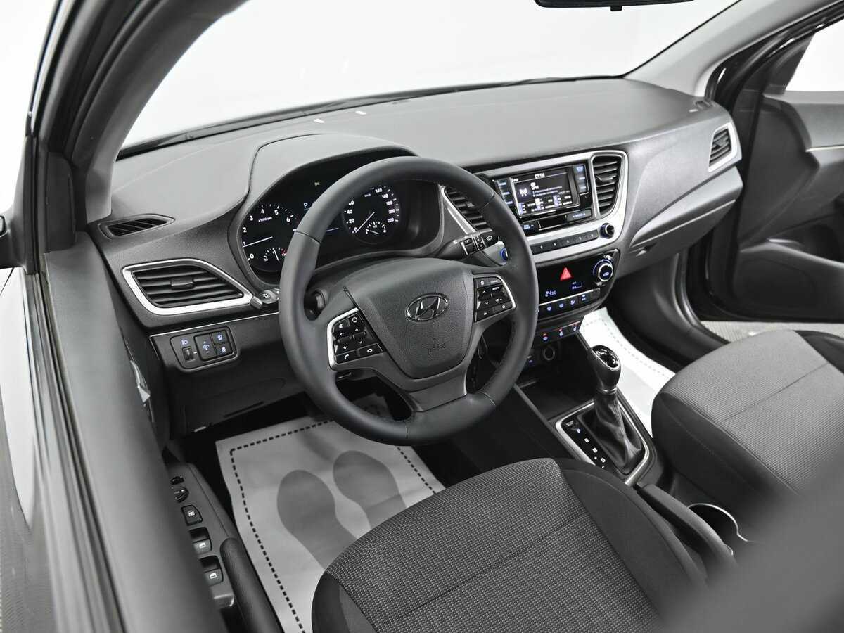 Hyundai Solaris б/у, 2018, Автоматическая. Фото: #6