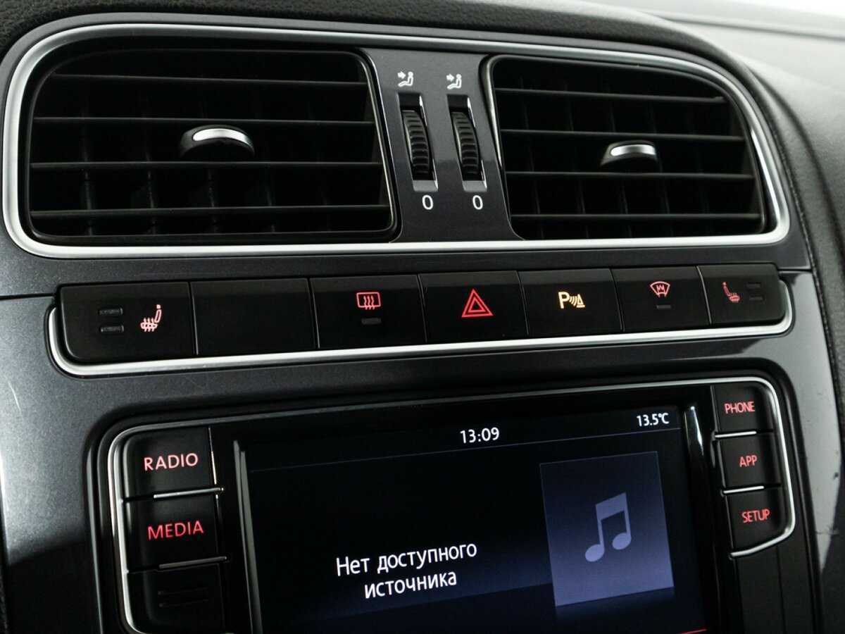 Volkswagen Polo б/у, 2018, Автоматическая. Фото: #17