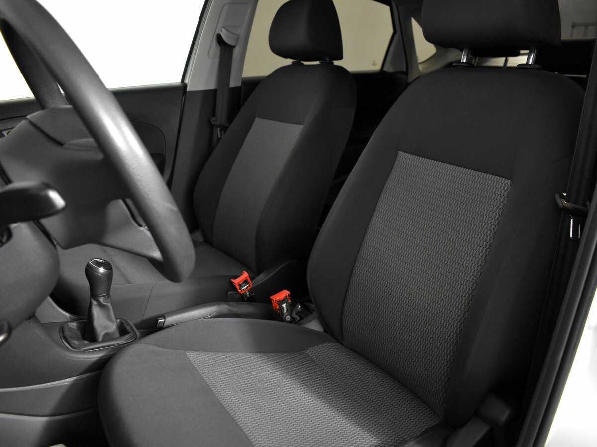 Volkswagen Polo б/у, 2014, Механическая. Фото: #9