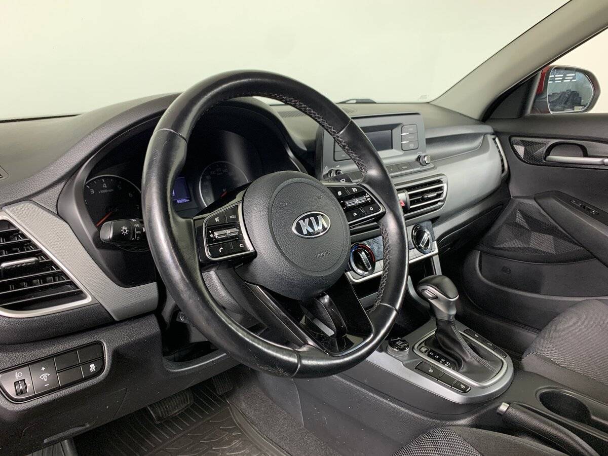 Kia Seltos б/у, 2020, Автоматическая. Фото: #10