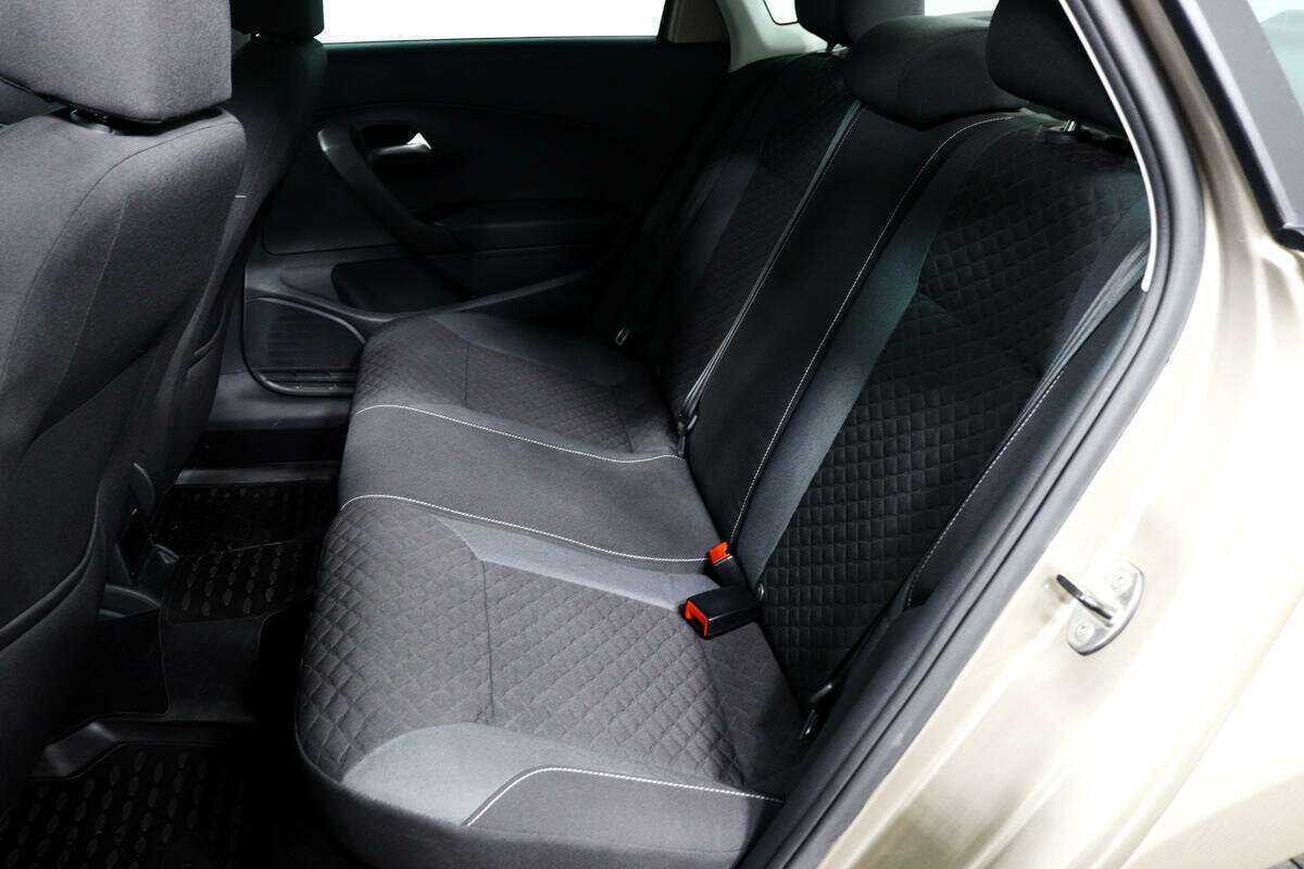 Volkswagen Polo б/у, 2019, Роботизированная. Фото: #11