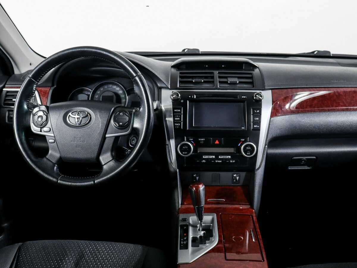 Toyota Camry б/у, 2013, Автоматическая. Фото: #10