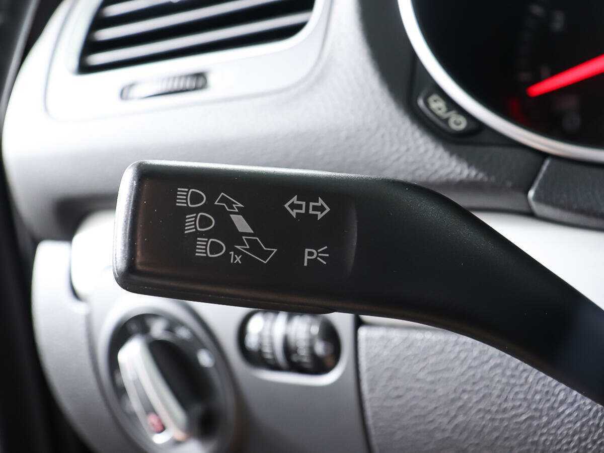 Volkswagen Golf б/у, 2012, Роботизированная. Фото: #13