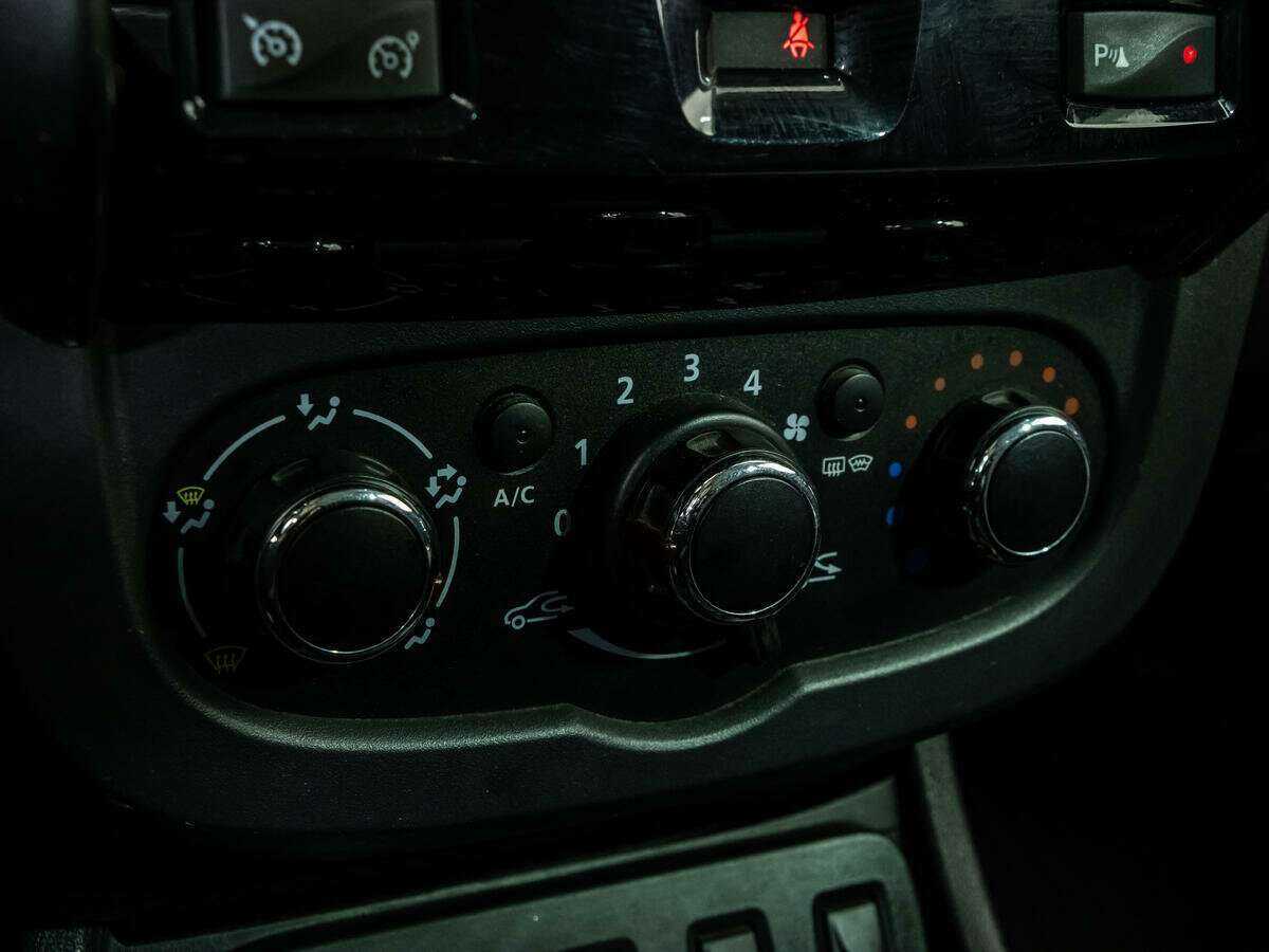 Renault Duster б/у, 2015, Автоматическая. Фото: #16