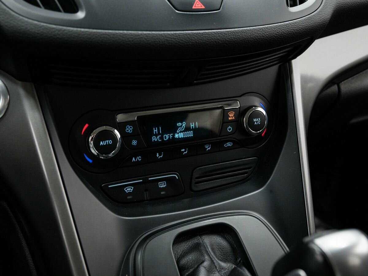 Ford Kuga б/у, 2015, Автоматическая. Фото: #19