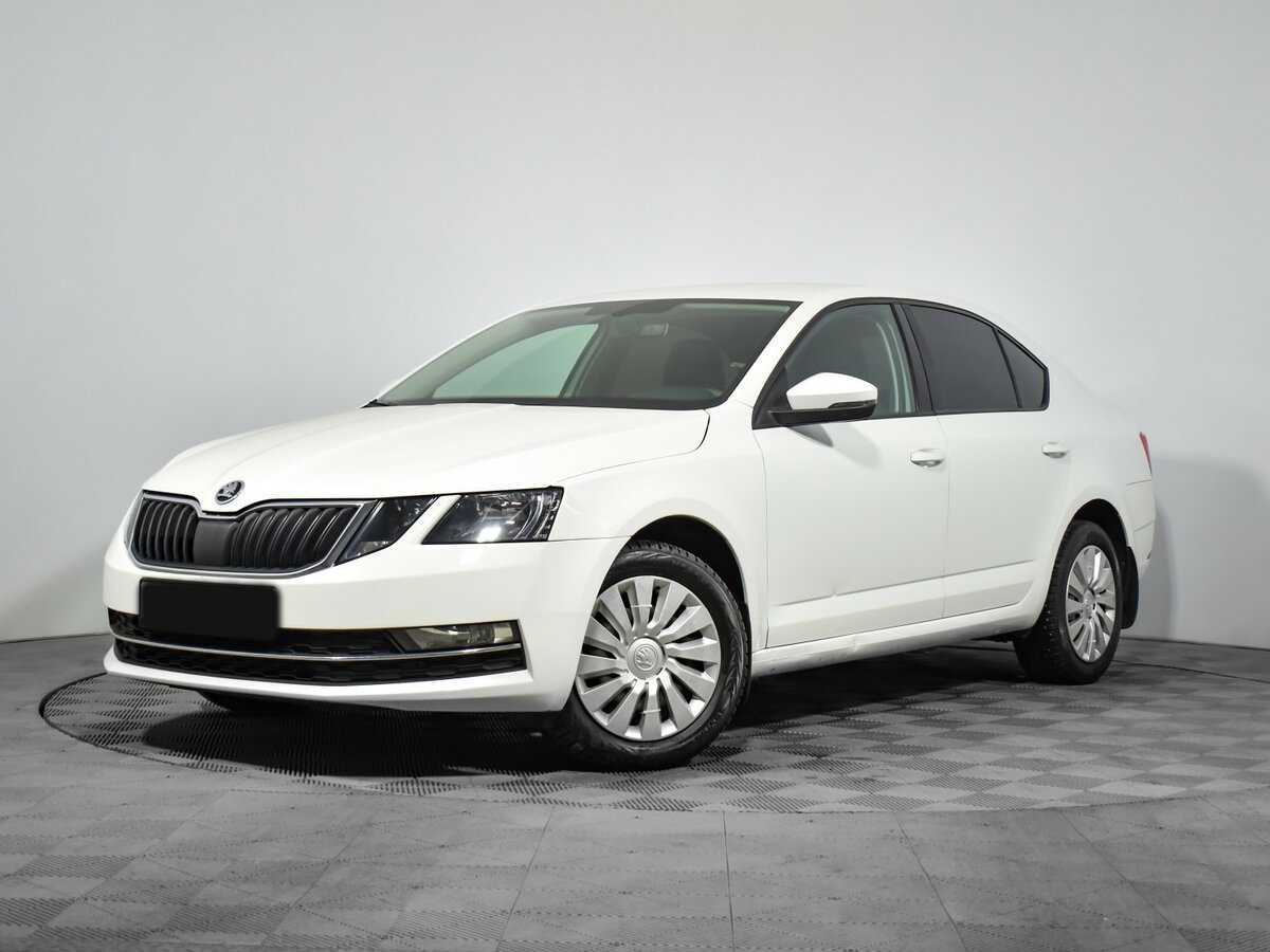 Skoda Octavia б/у, 2018, Роботизированная. Посмотреть фото