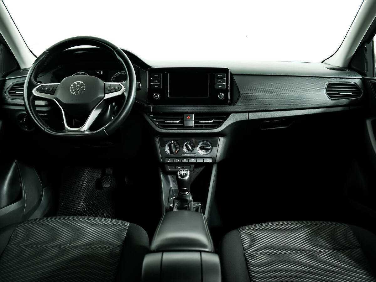 Volkswagen Polo б/у, 2021, Механическая. Фото: #10